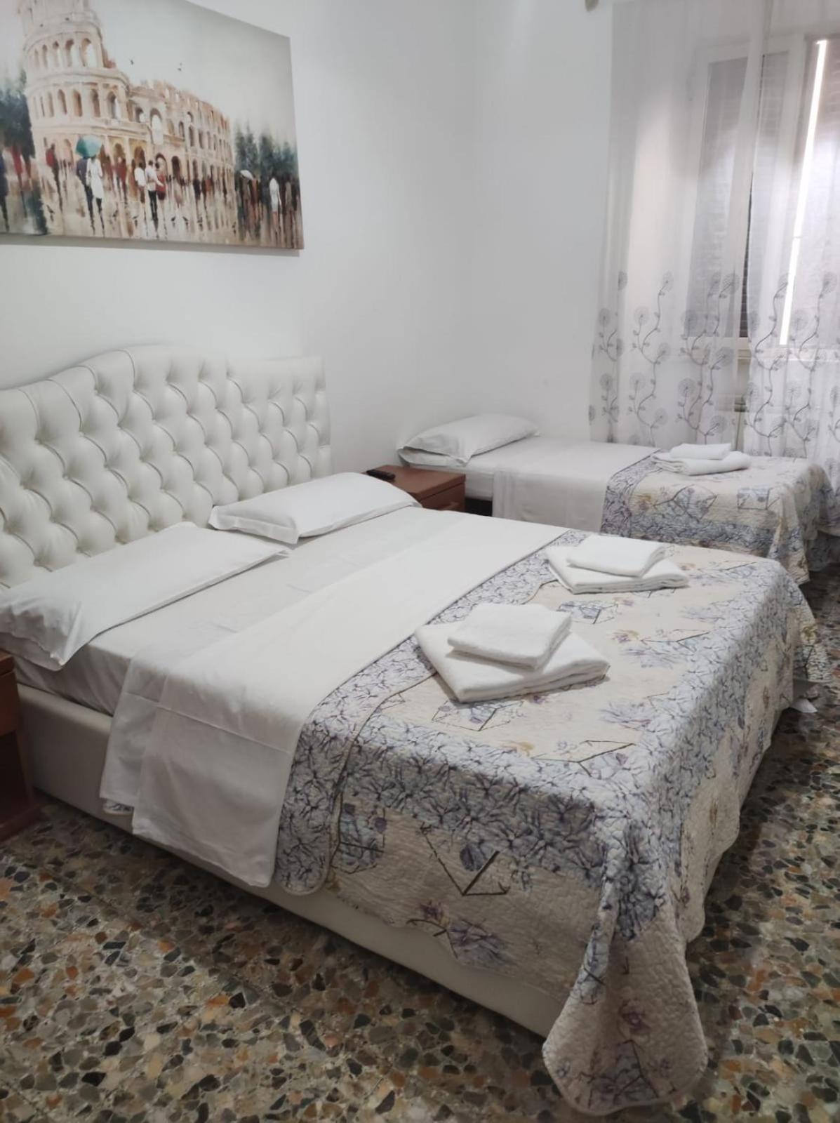 Alloggio Turistico Di Fuoco C Roma Cameră foto